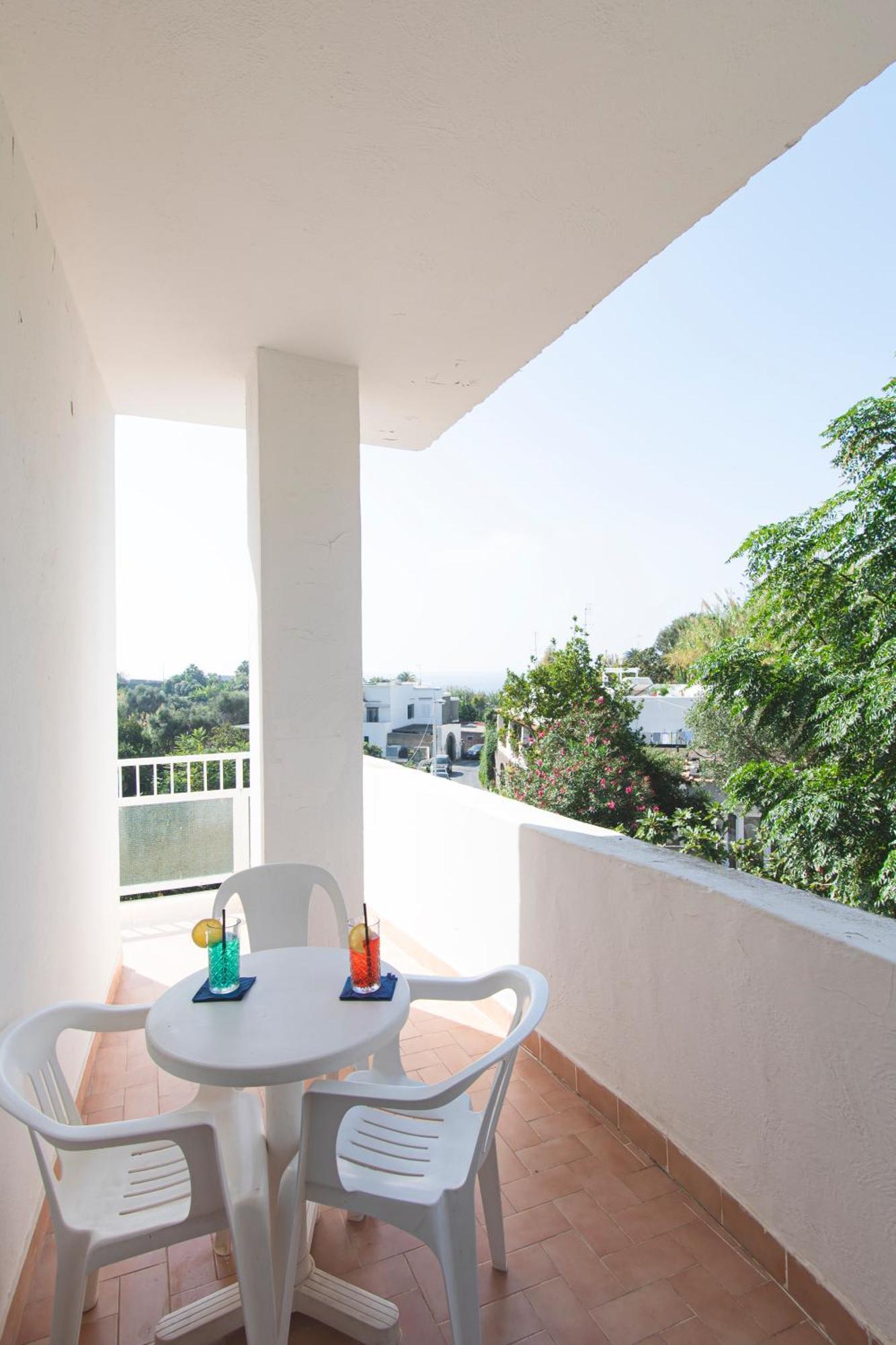 Victoria Park Resort Isquia Exterior foto
